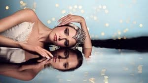 Swan Lake in-the-round production image