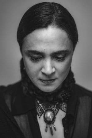 Sol León, portrait photograph